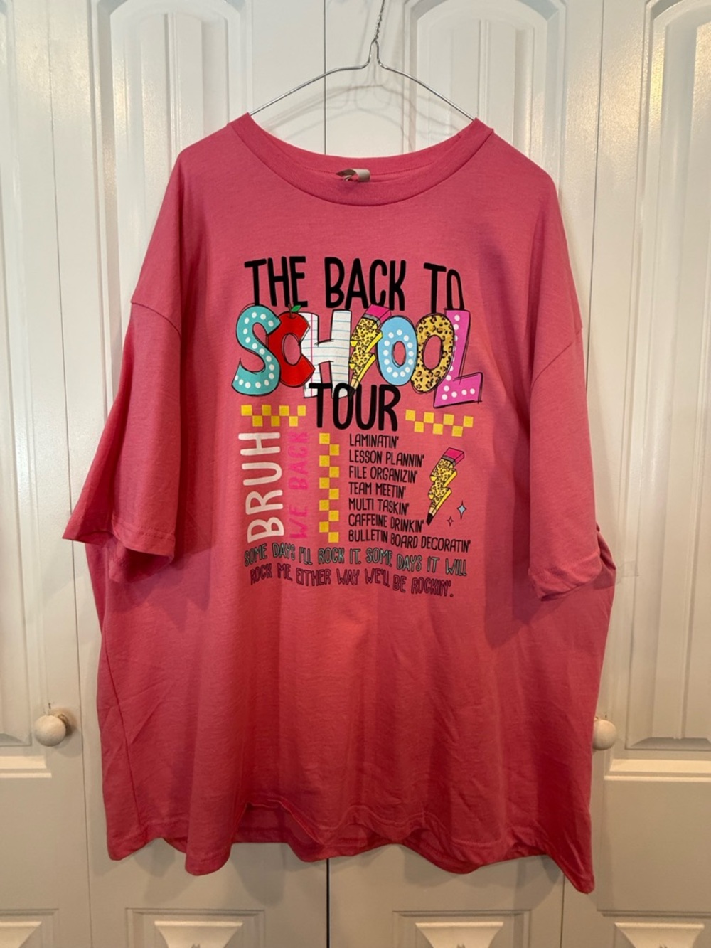 Women’s Plus Size 3XL Pink 'Back to School Tour' Graphic Tee